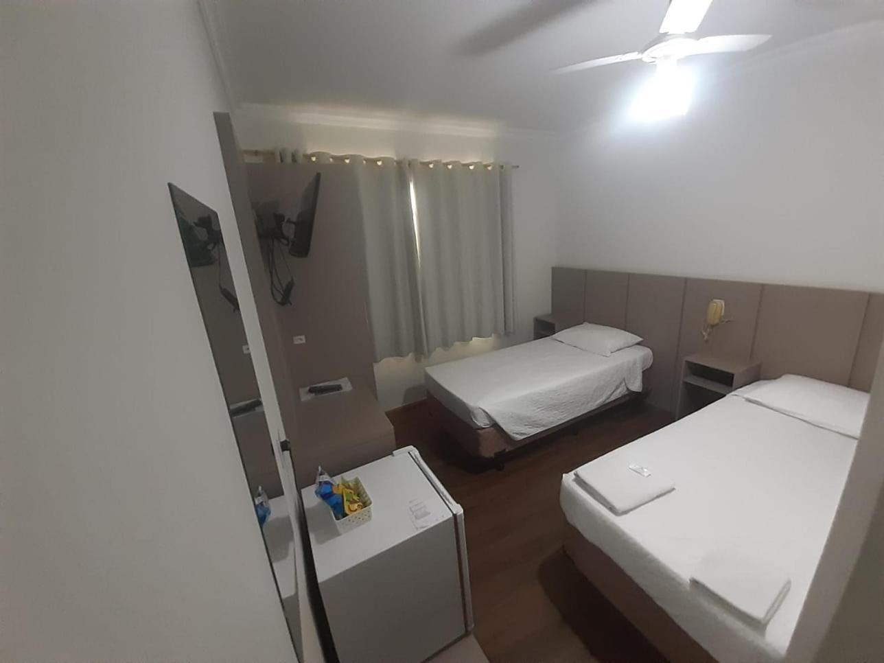 Hotel Esmig Венда-Нова-ду-Имигранти Экстерьер фото